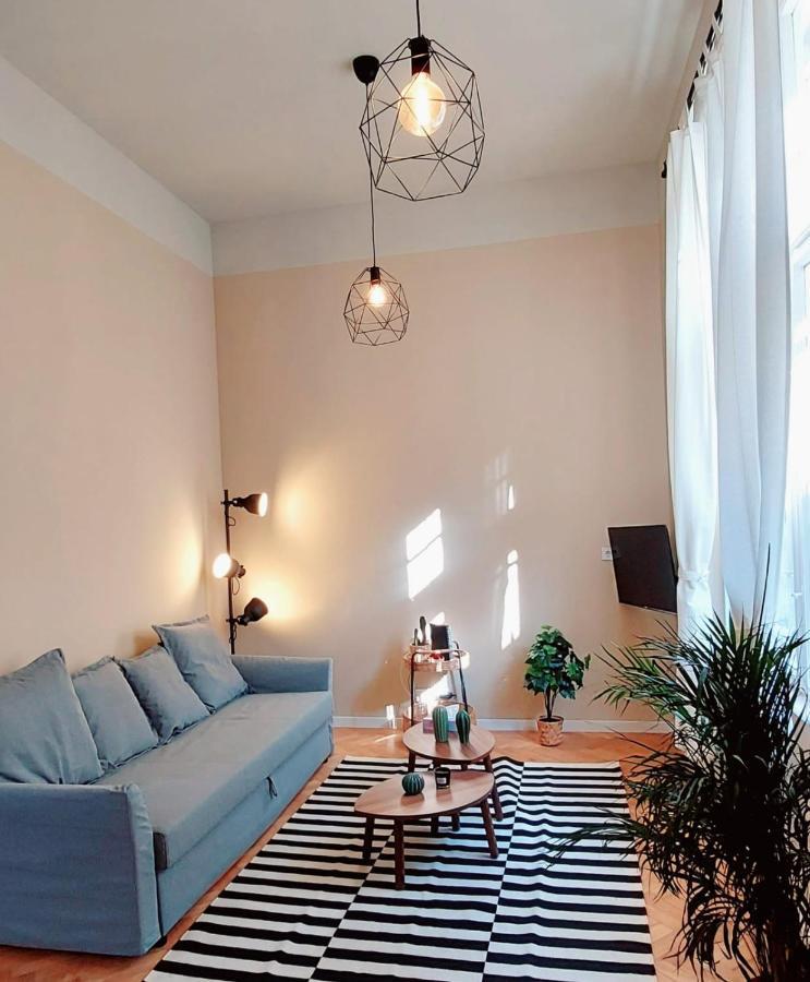 A+ Budapest Downtown Apartments Akacfa Zewnętrze zdjęcie