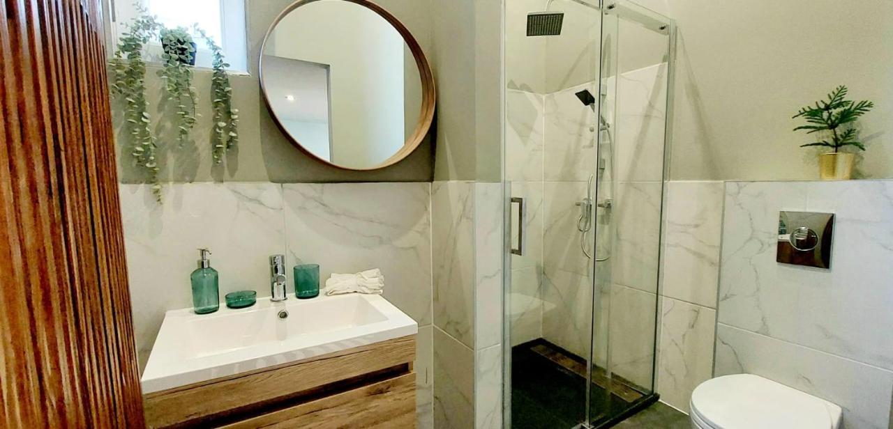 A+ Budapest Downtown Apartments Akacfa Zewnętrze zdjęcie